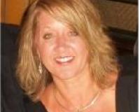 Monica Kennedy Headshot