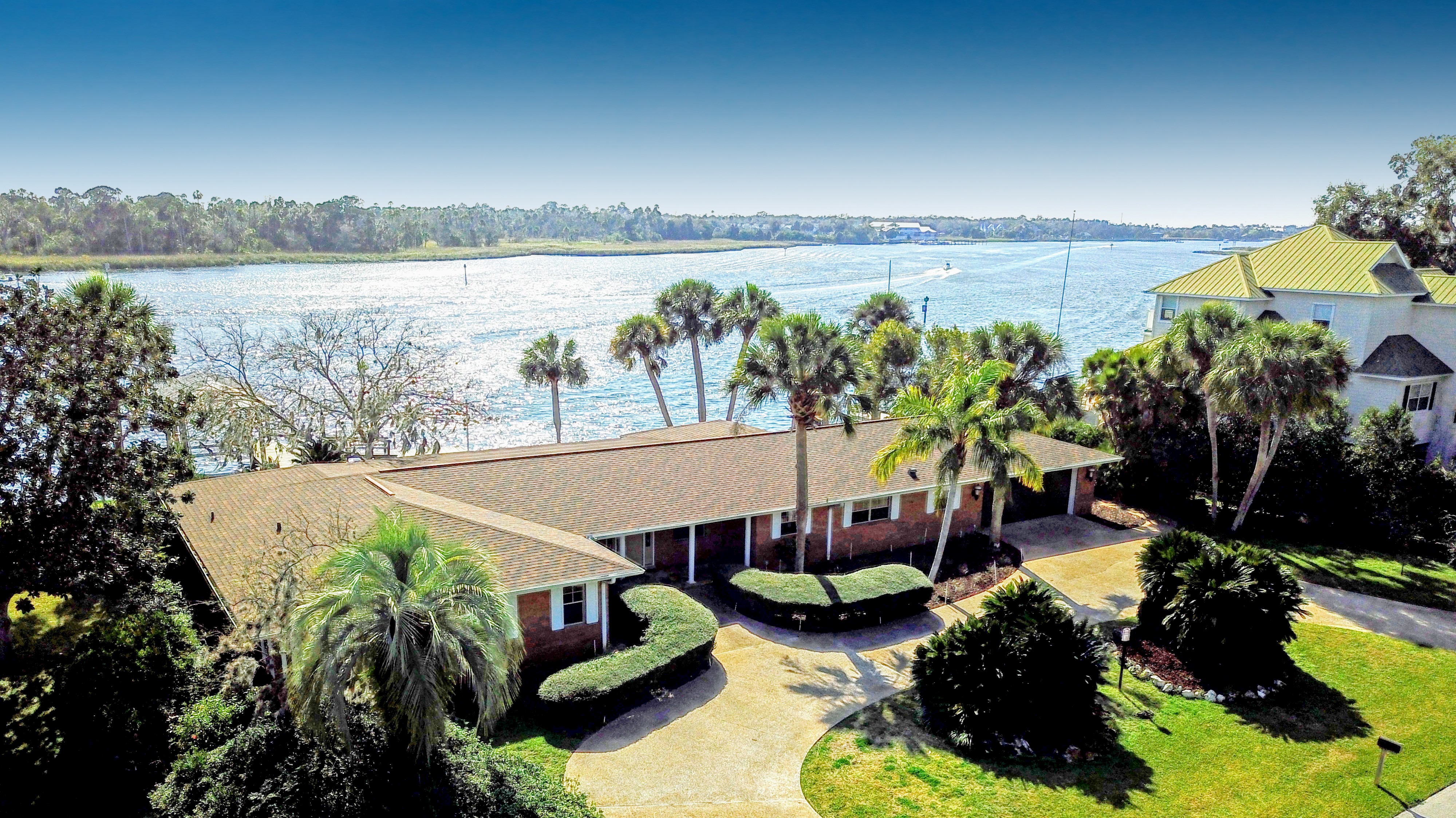 Find Your Way Home to Citrus County, FL.